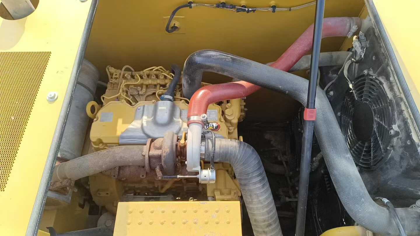 Used Caterpillar CT20 Excavator 2020 Model / 6