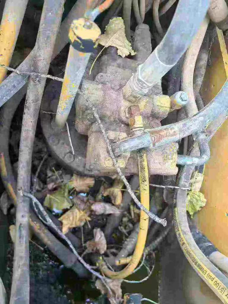 Used Caterpillar 320D Excavator 2009 Model / 5