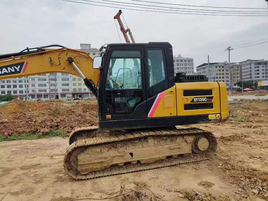 Used Sany SY135 Excavator 2022 Model / 2