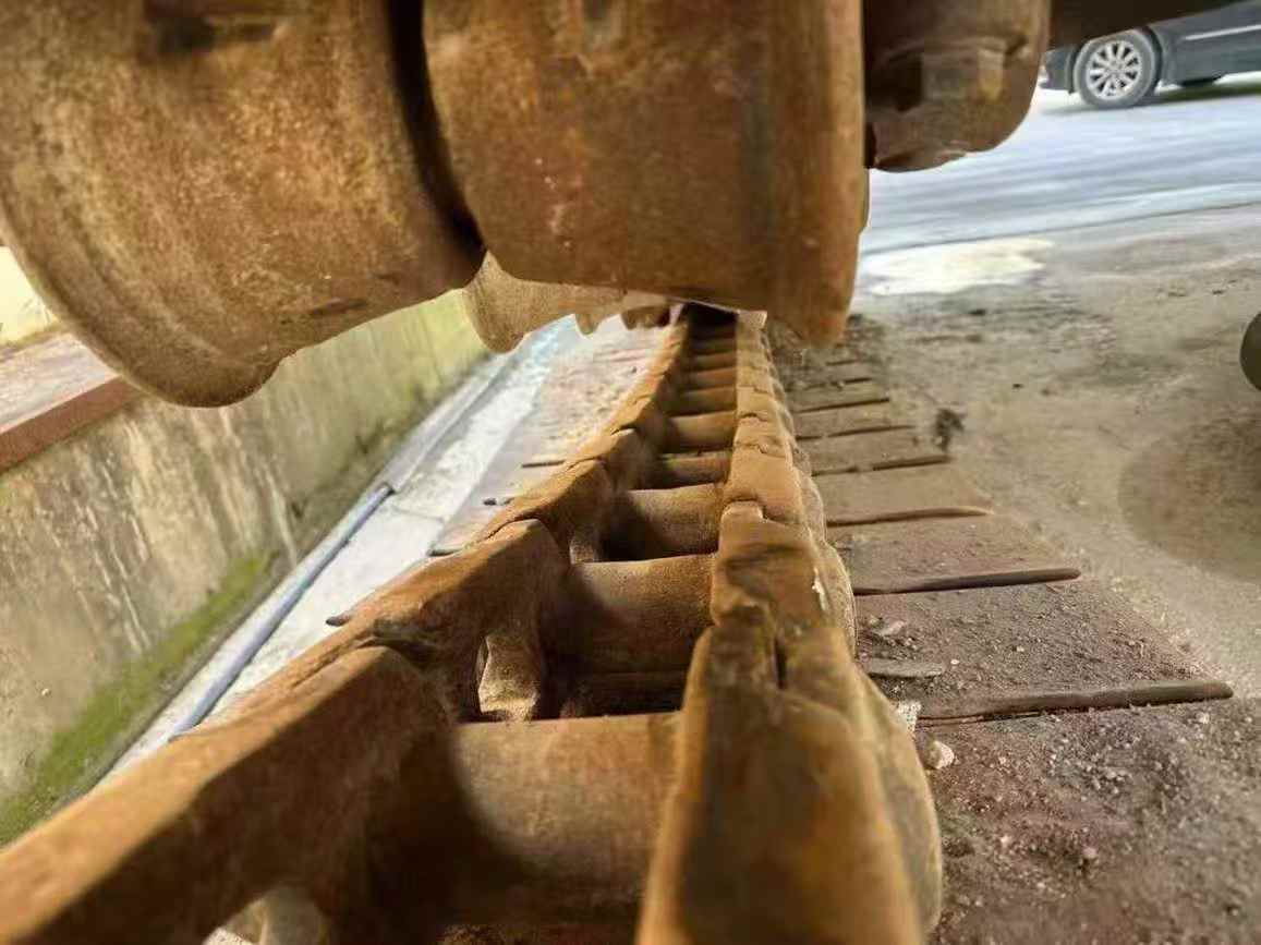 Used Komatsu PC60-7 Excavator 2010 Model / 8