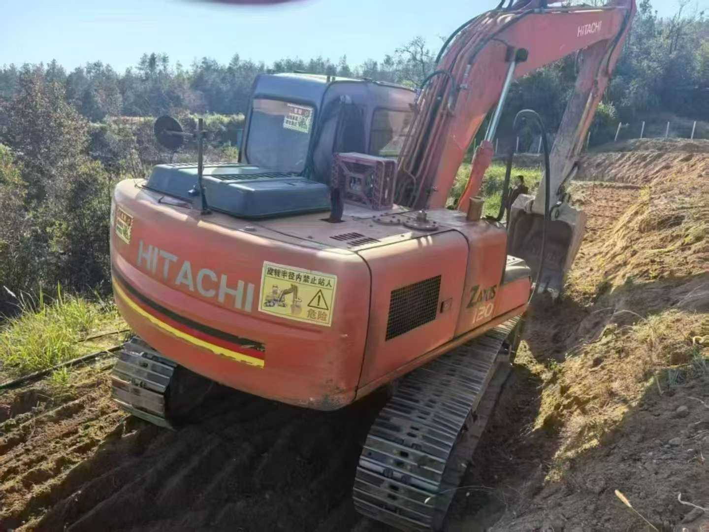 Used Hitachi ZX120 Excavator 2014 Model / 7