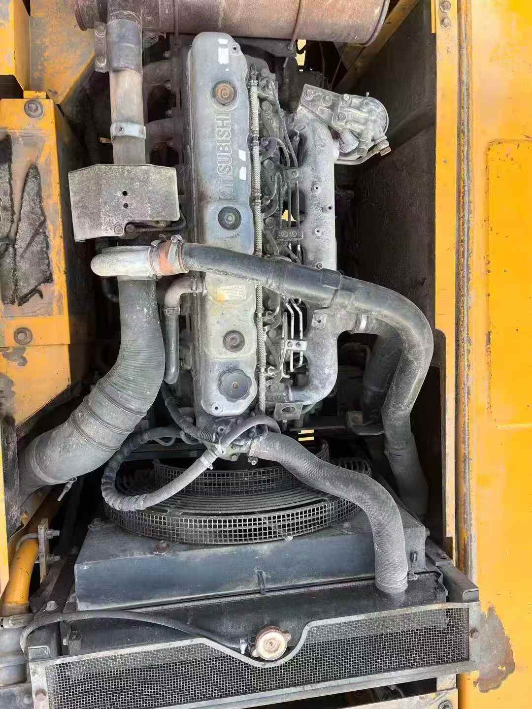 Used Sany SY215C-8S Excavator 2010 Model / 4