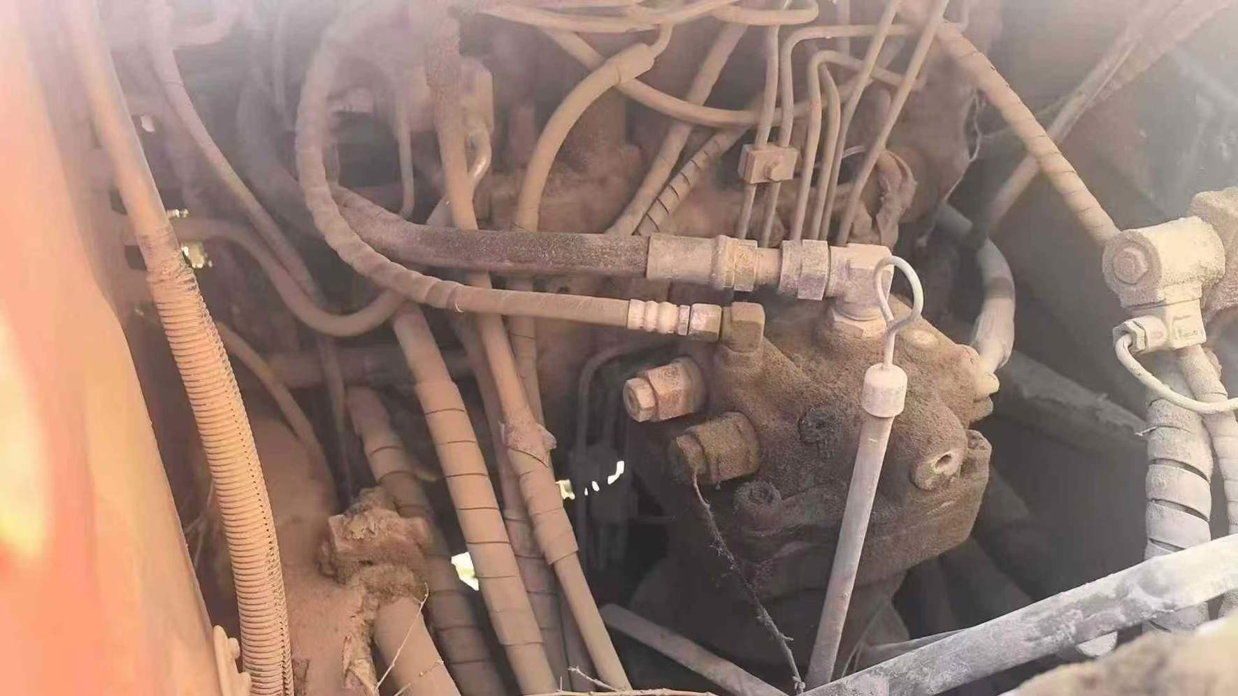 Used Hitachi ZX120 Excavator 2011 Model / 8