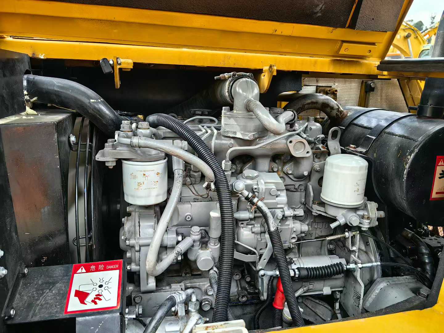 Used Sany SY75 Excavator 2015 Model / 7