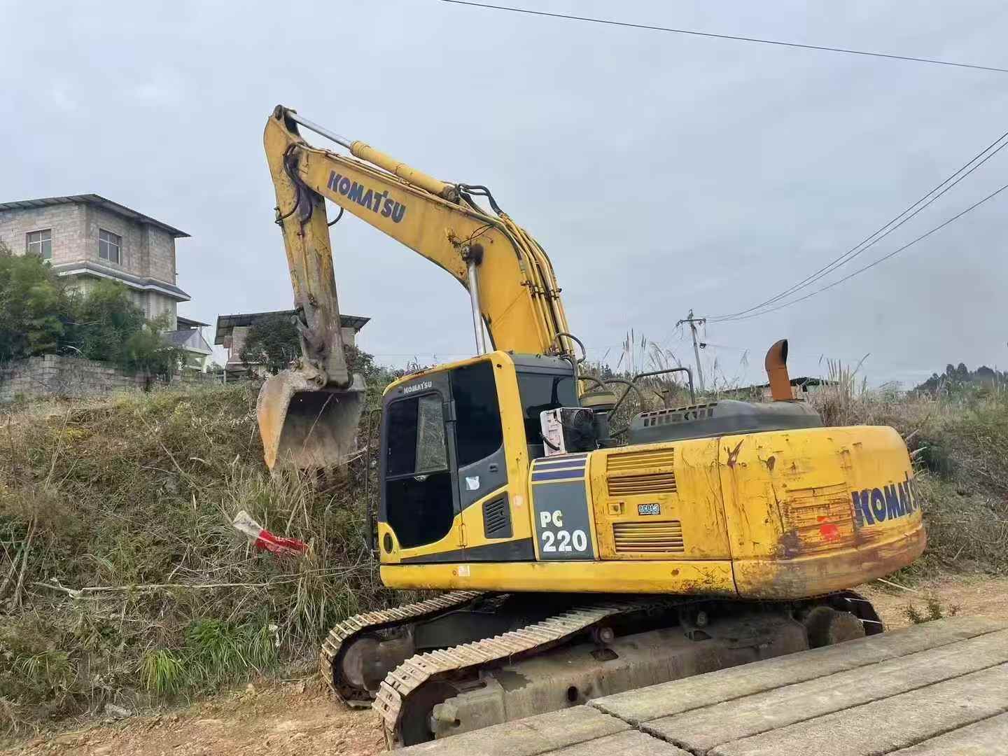 Used Komatsu PC210 Excavator 2016 Model / 2