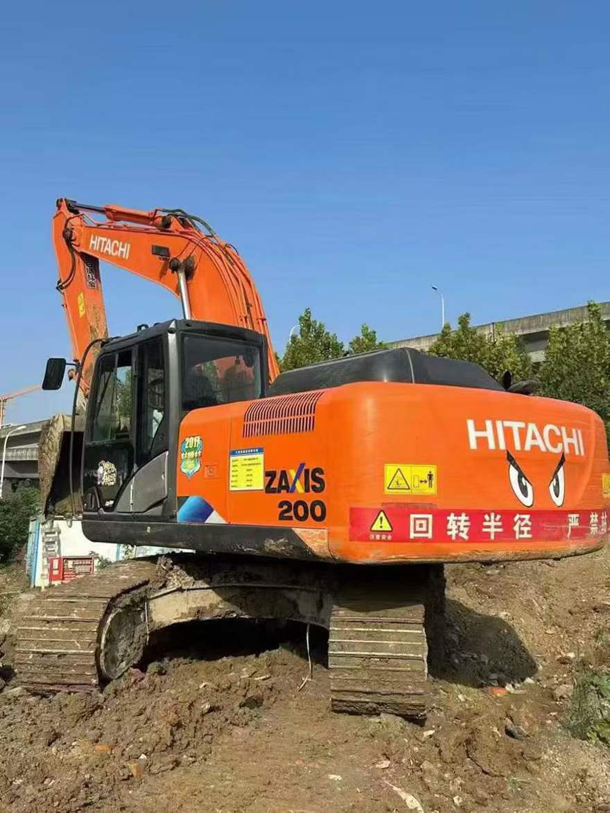Used Hitachi ZAXIS200 Excavator 2018 Model / 4