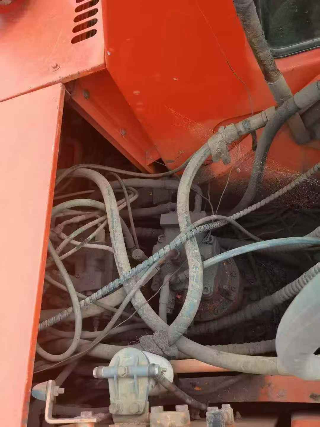 Used Doosan DH220-7 Excavator 2016 Model / 6