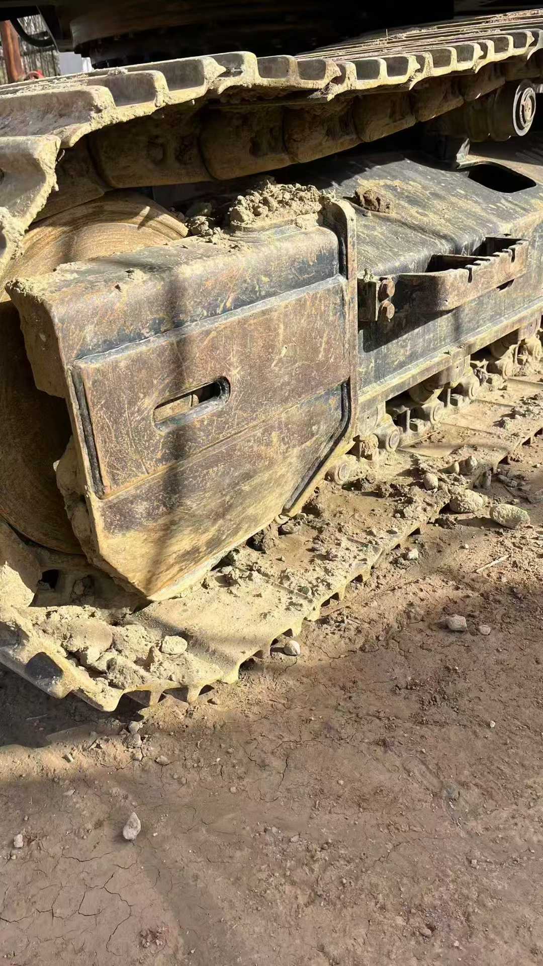 Used Hitachi EX210 Excavator 2023 Model / 7