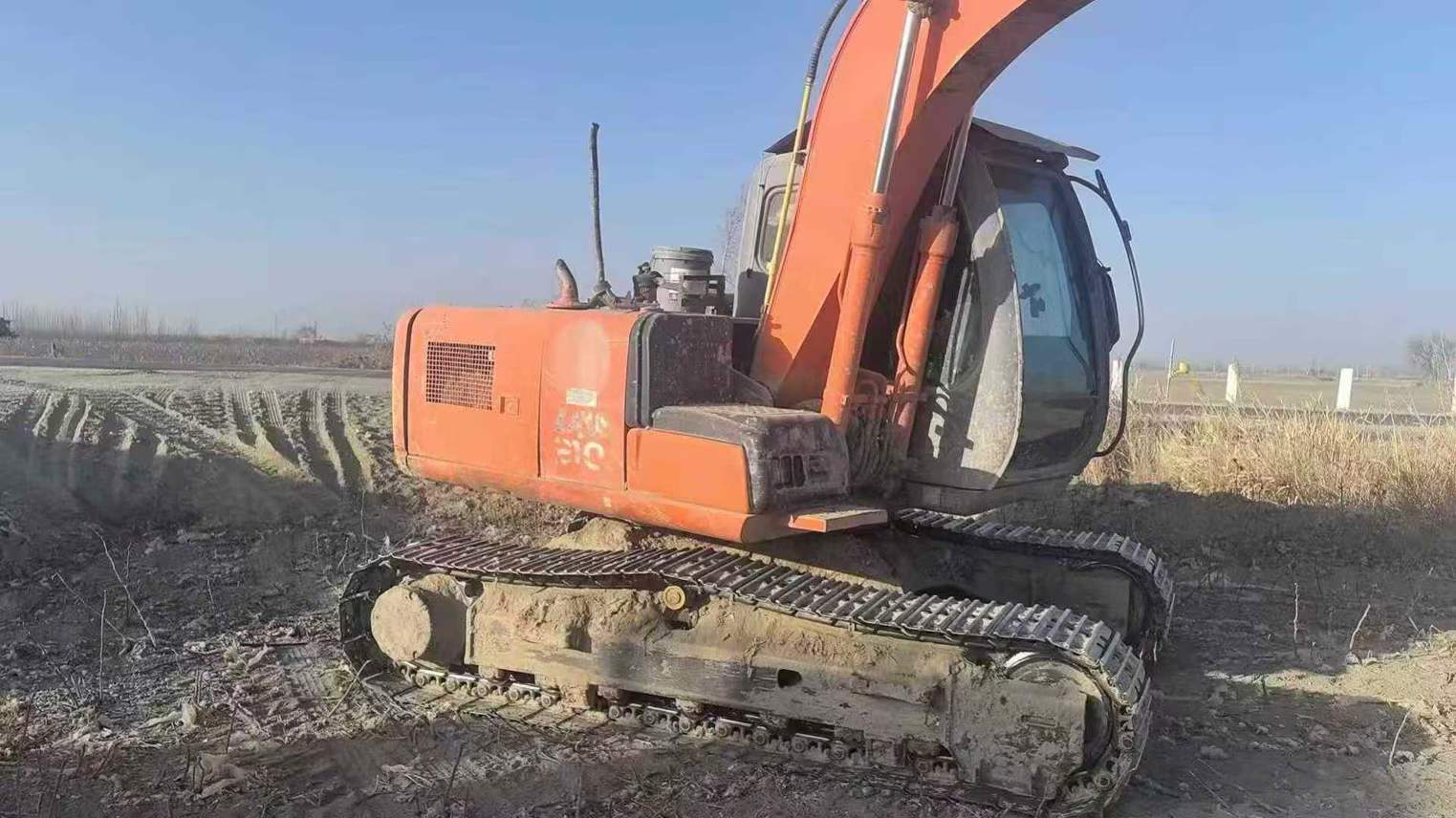 Used Hitachi ZX120 Excavator 2011 Model / 3