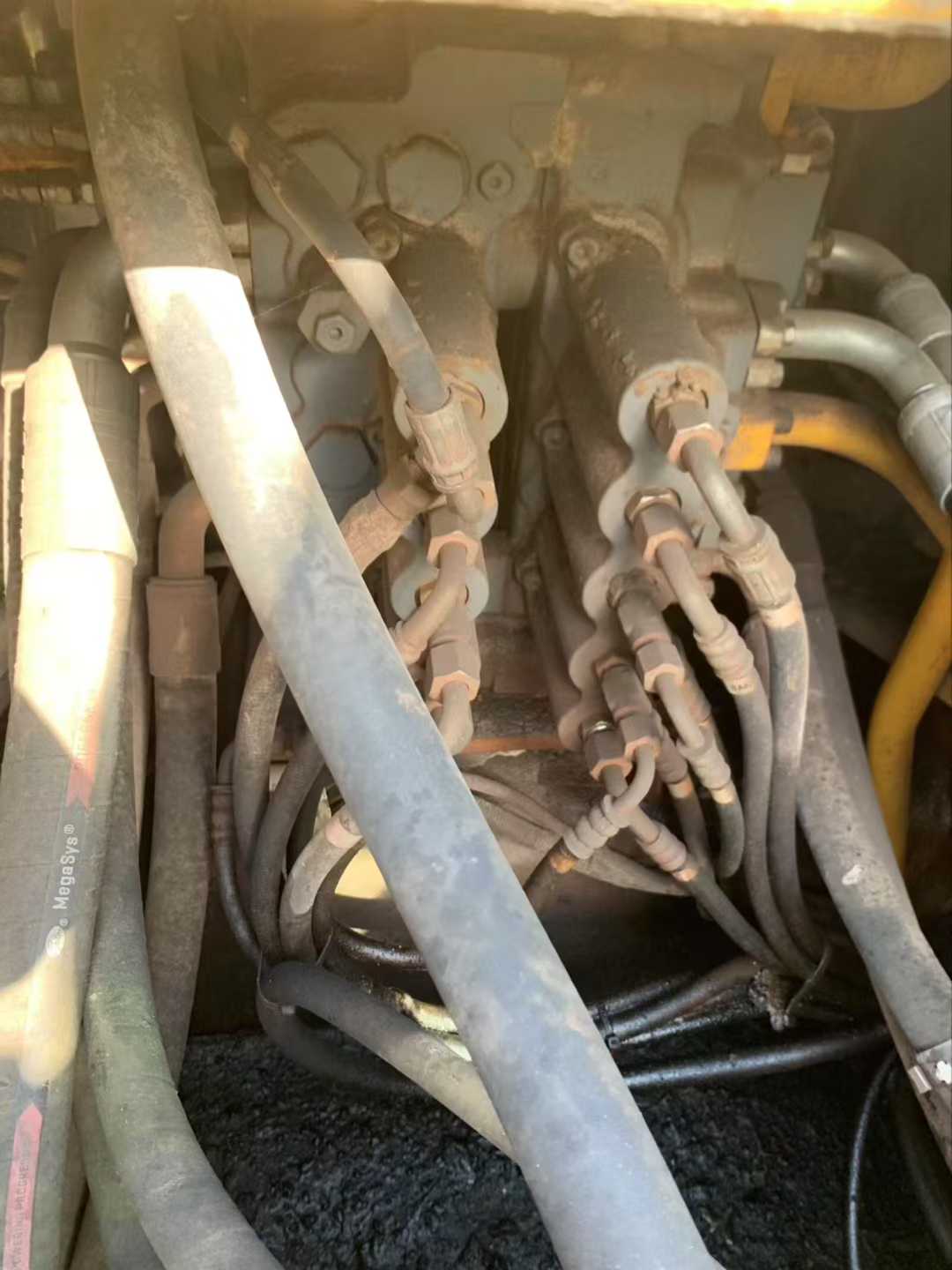 Used Kato HD1430 Excavator 2016 Model / 5