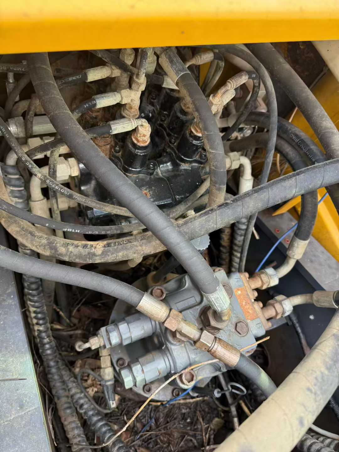 Used XCMG XE135GA Excavator 2018 Model / 4