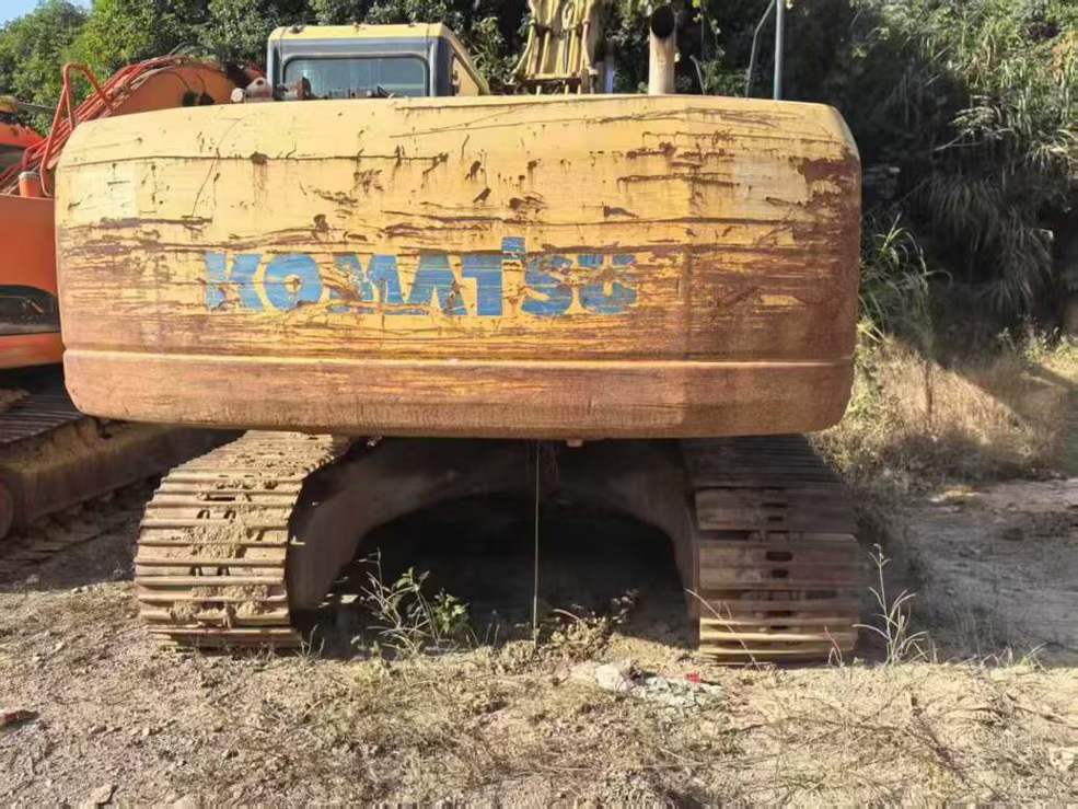Buy Komatsu PW200-7 Used Excavator / 4 Used Komatsu PW200-7 Excavator 2016 Model / 4