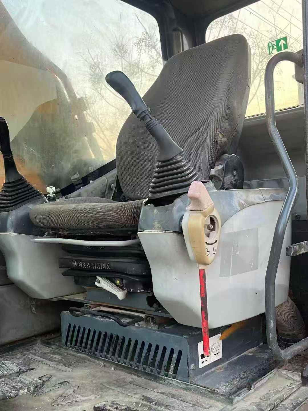 Used Sany SY215C-8S Excavator 2010 Model / 7