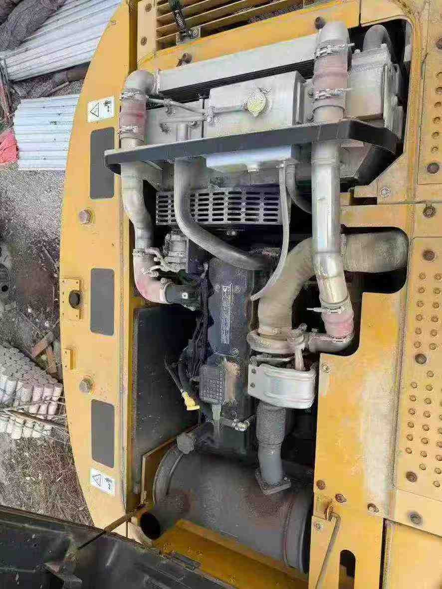 Buy XCMG LW200 Used Excavator / 4 Used XCMG LW200 Excavator 2021 Model / 4