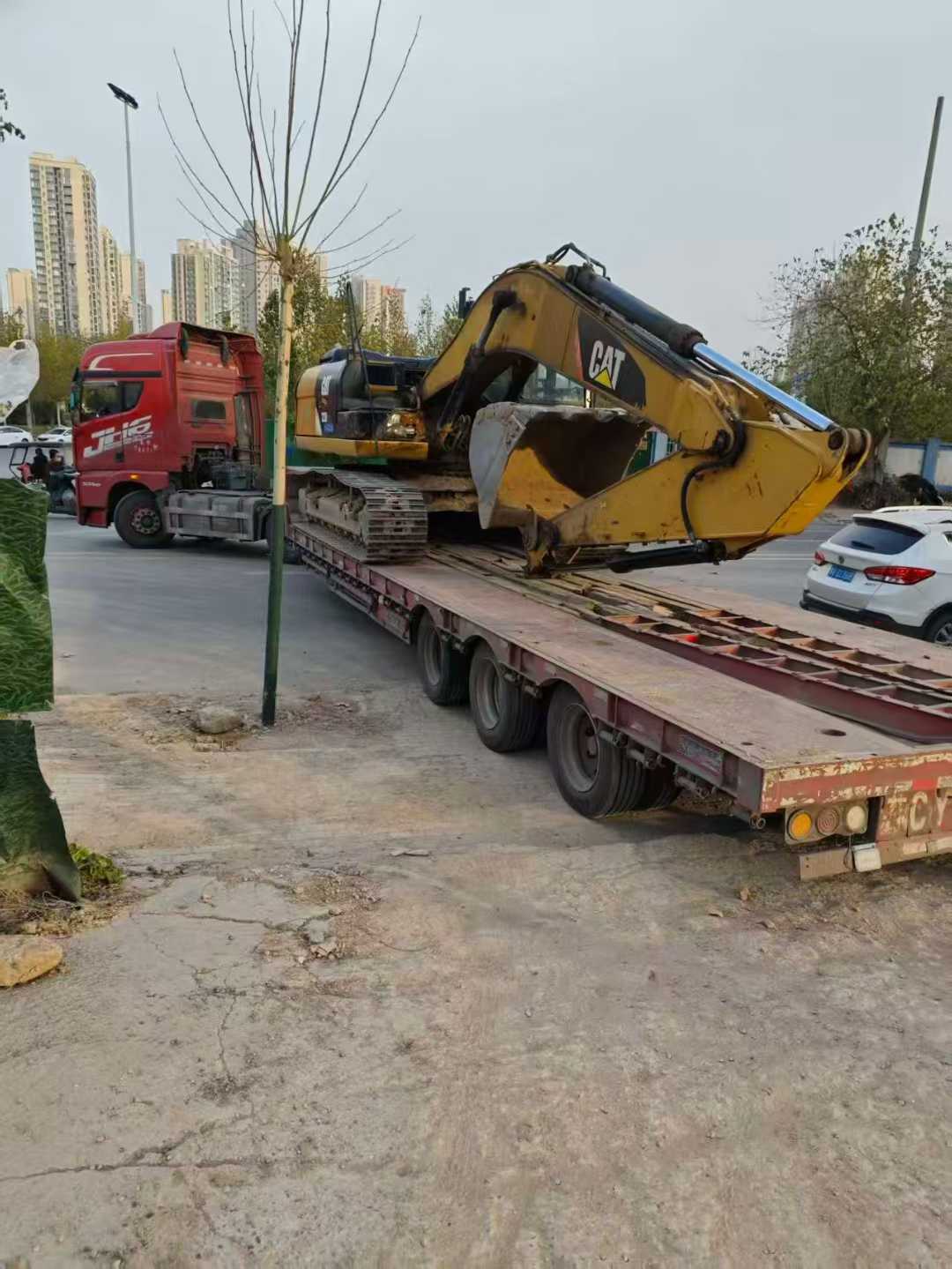 Used Caterpillar 323 Excavator 2016 Model / 5