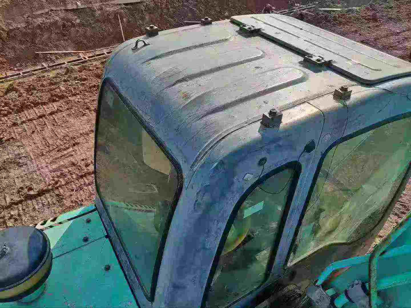 Used Kobelco SK210 Excavator 2012 Model / 2