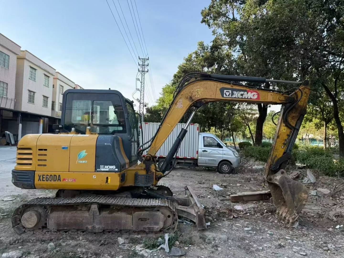 Used XCMG XE60 Excavator 2021 Model / 3