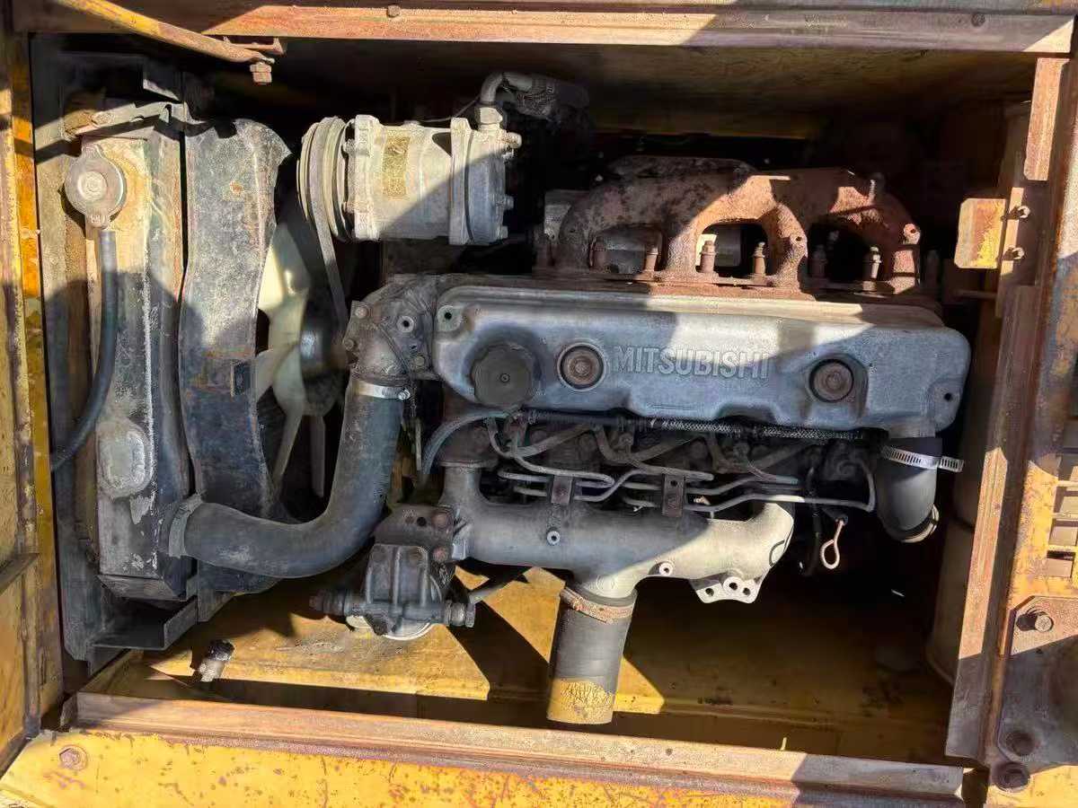 Used Caterpillar 307V2 Excavator 2016 Model / 3