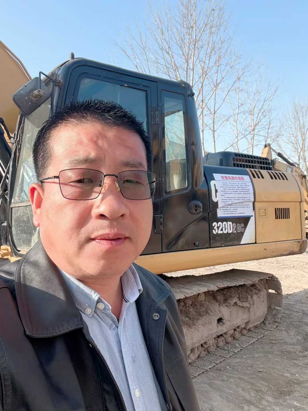 Used Caterpillar 320D Excavator 2013 Model / 2