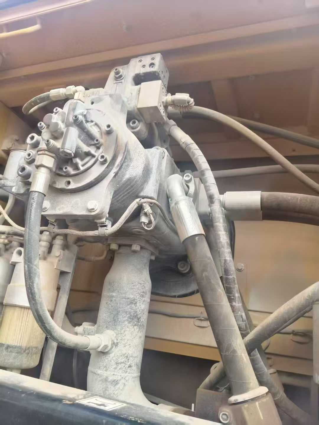 Used Sany SY650H Excavator 2023 Model / 4