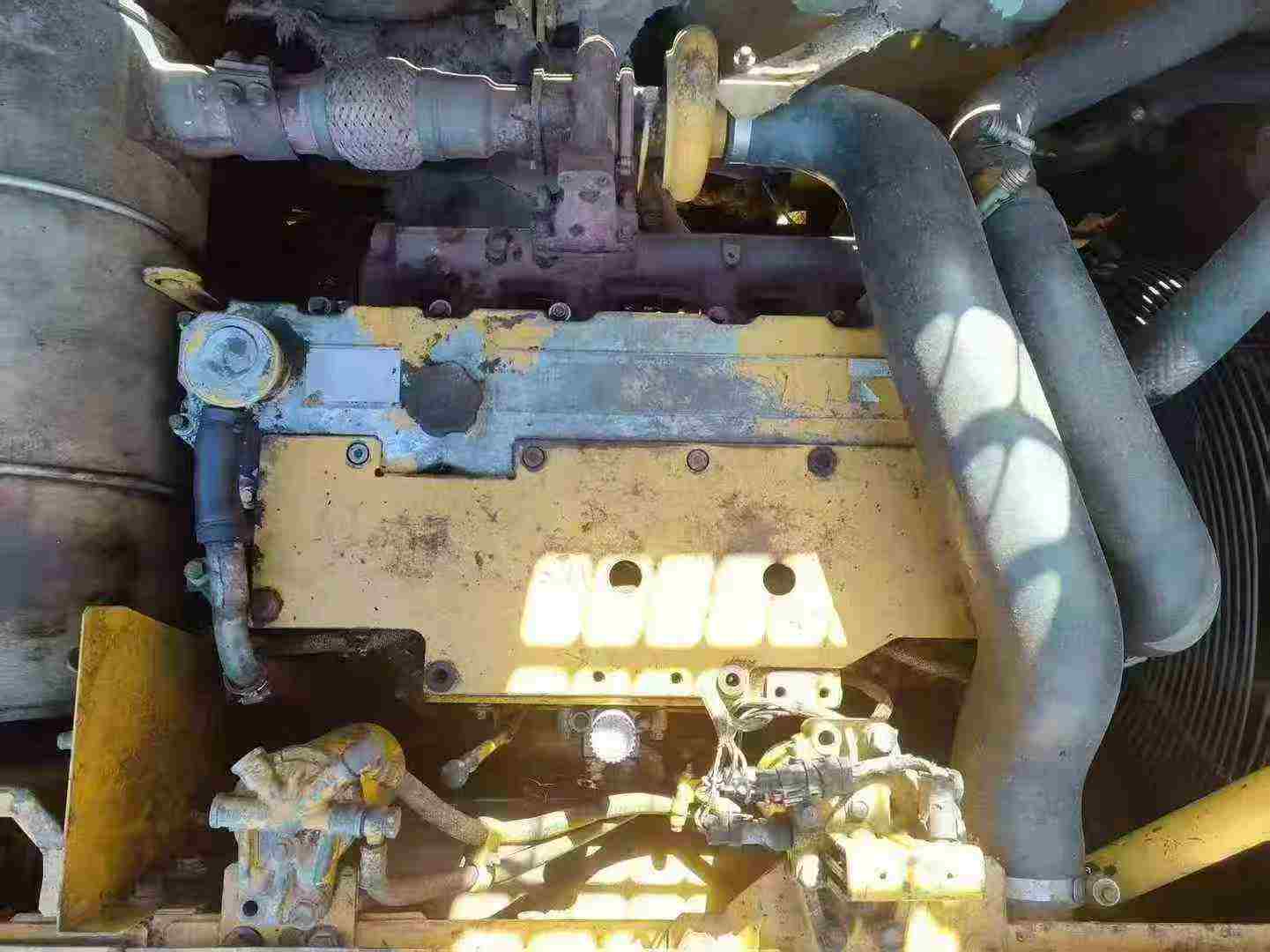 Used Caterpillar 323 Excavator 2016 Model / 3