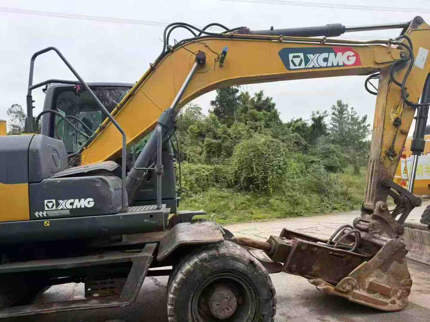 Used XCMG XE150 Excavator 2016 Model / 7