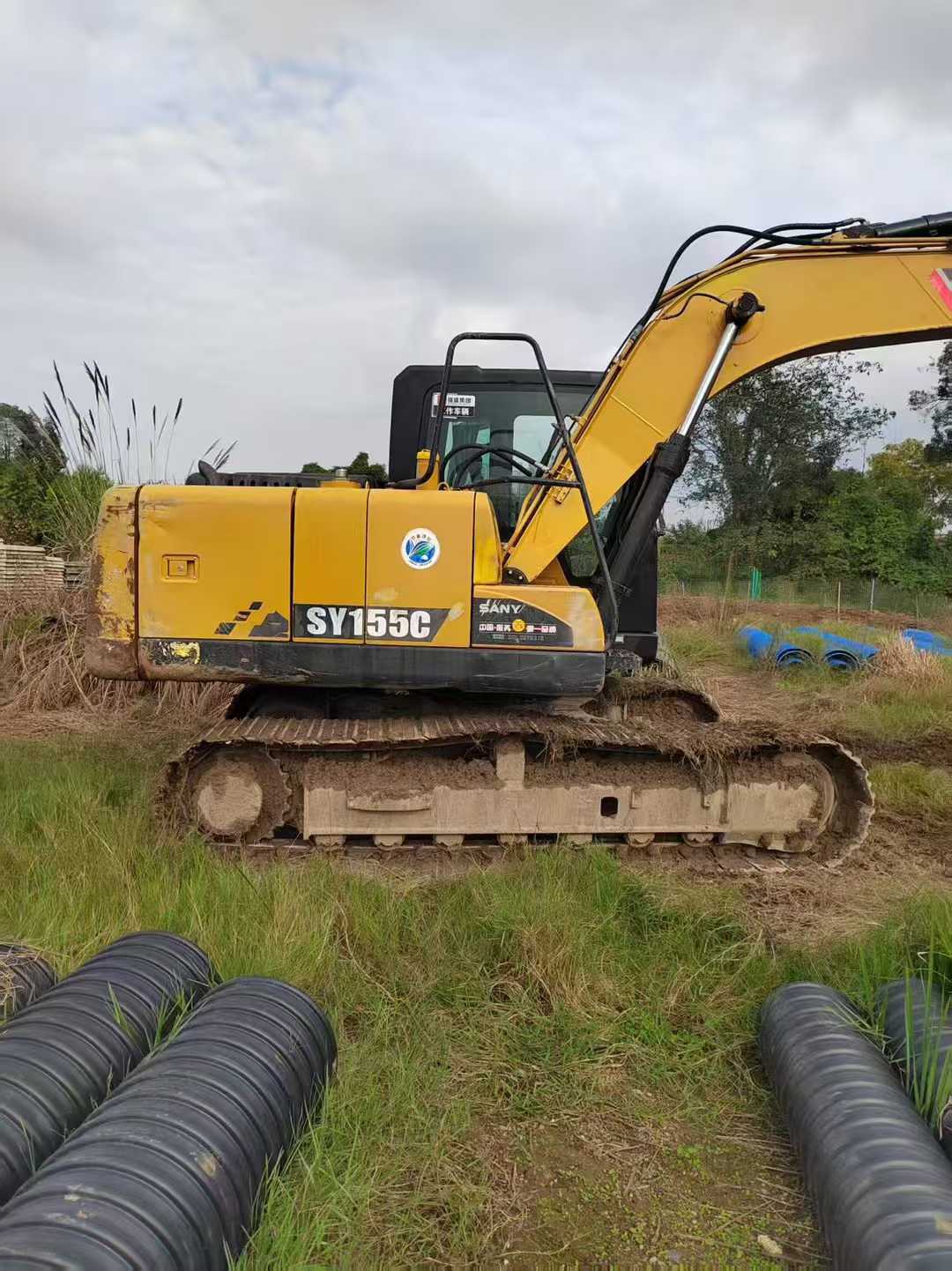 Used Sany SY135 Excavator 2017 Model / 3