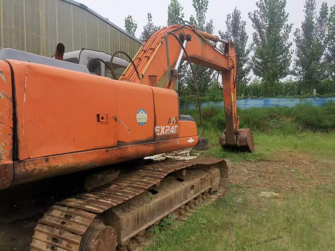 Used Hitachi ZX230-6 Excavator 2016 Model / 5