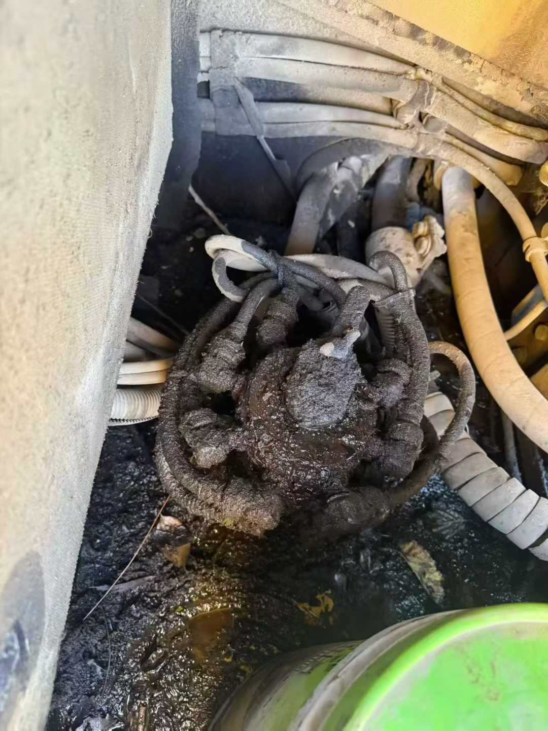 Used Komatsu PC200-8N1 Excavator 2016 Model / 3