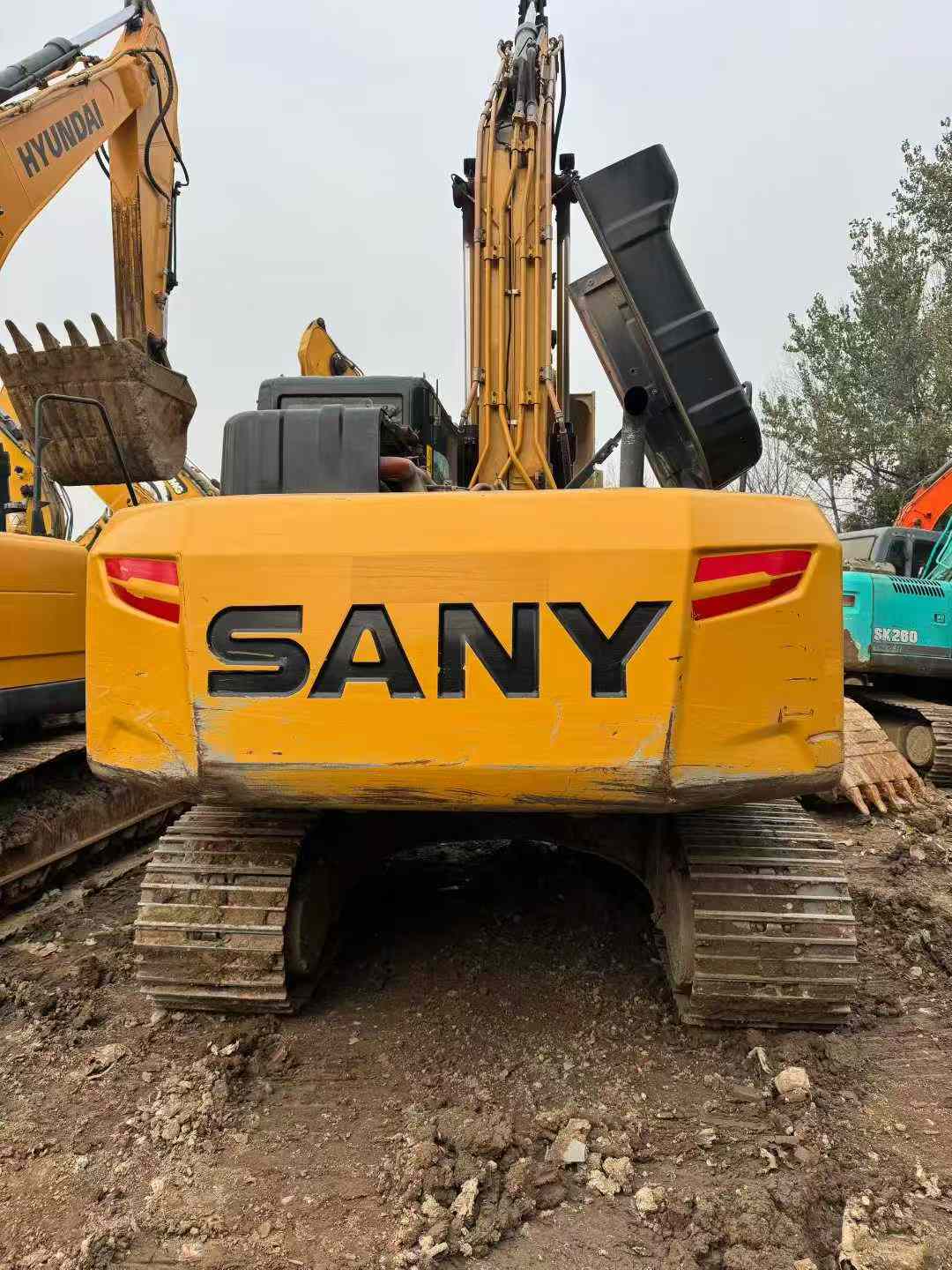 Used Sany SY200H Excavator 2023 Model / 3
