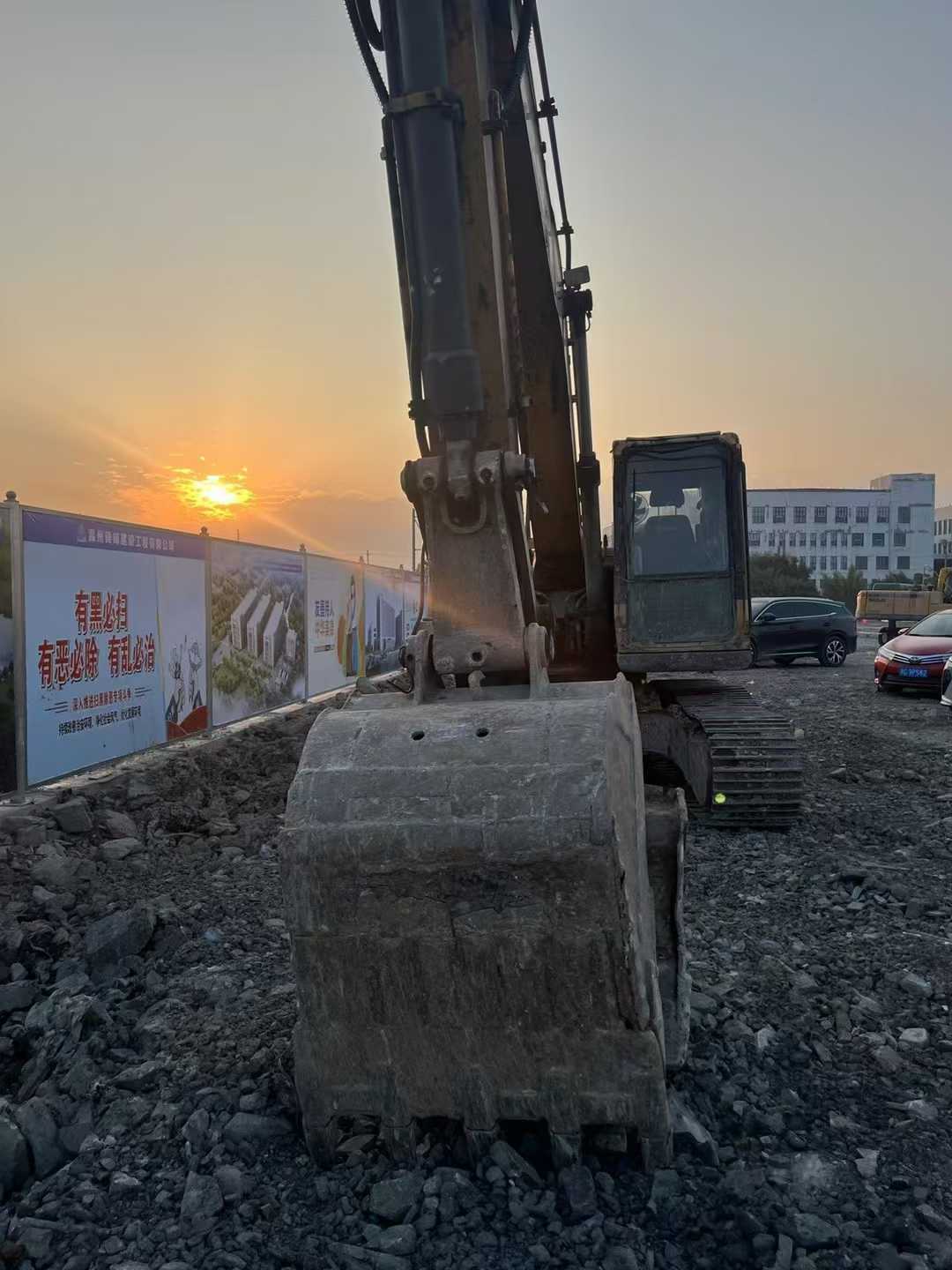 Used Sany SY205C-8S Excavator 2016 Model / 8