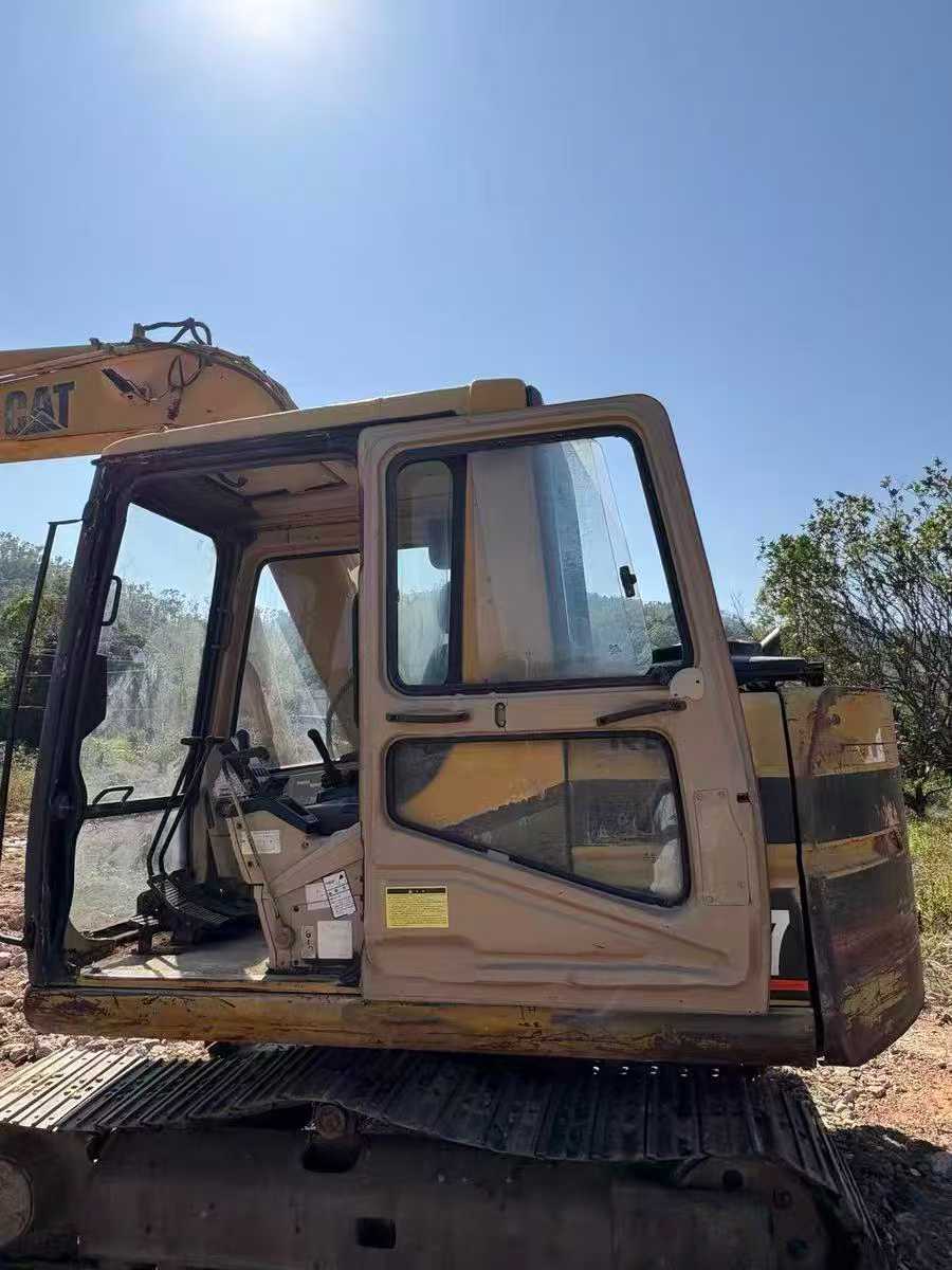 Used Caterpillar 307V2 Excavator 2016 Model / 2