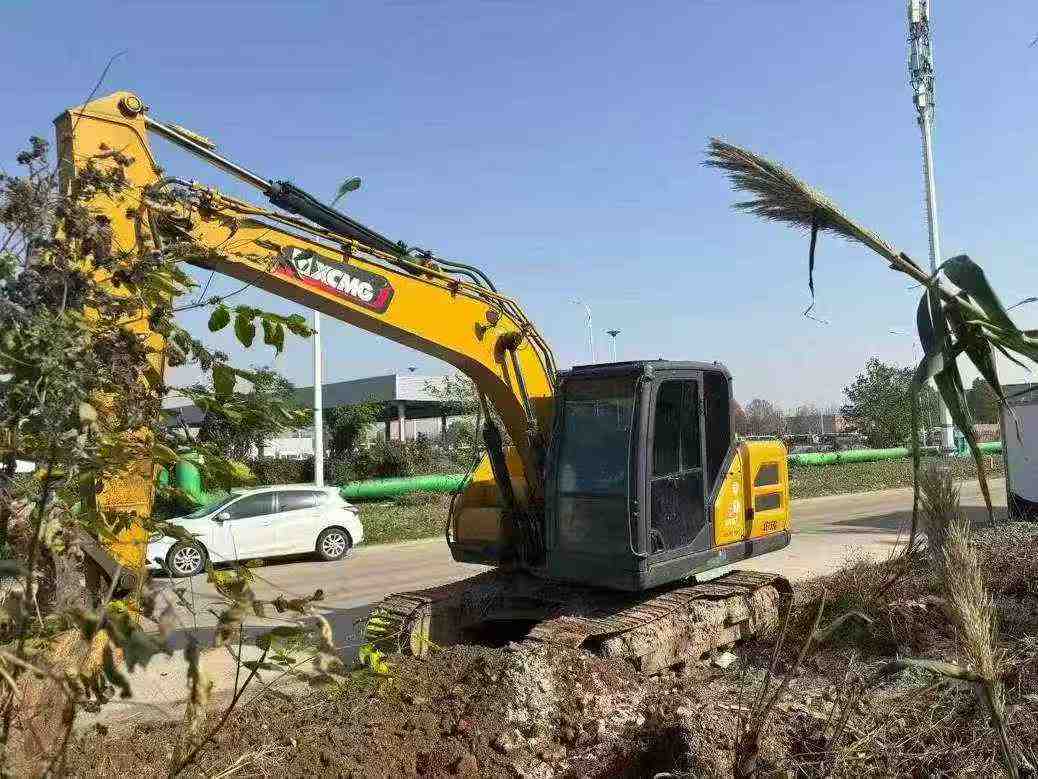 Buy XCMG XE80 Used Excavator / 3 Used XCMG XE80 Excavator 2024 Model / 3