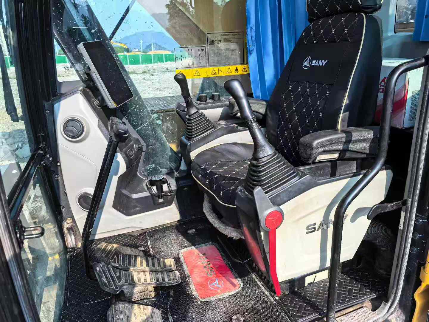 Used Sany SY55 Excavator 2022 Model / 5