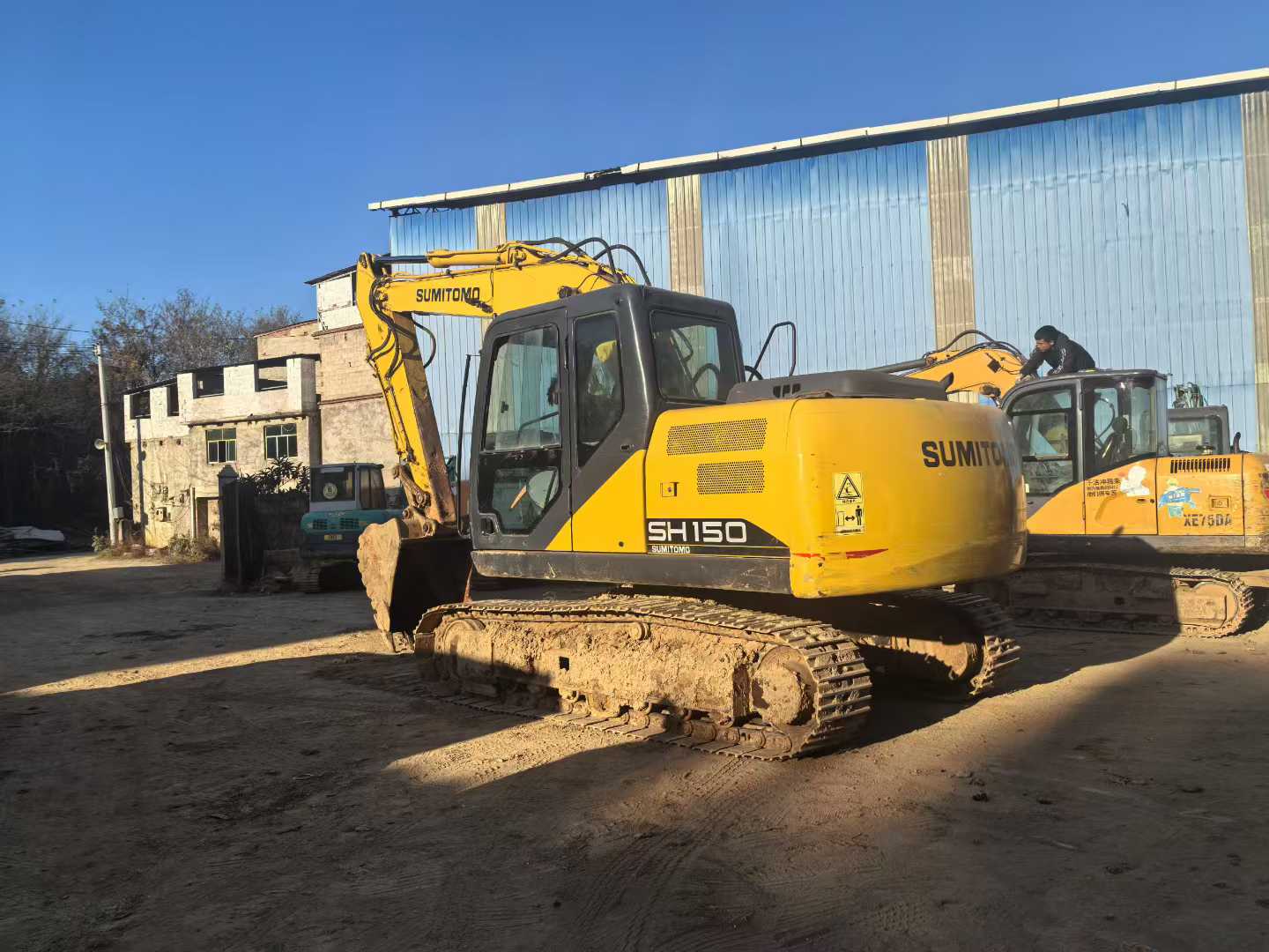 Buy Sumitomo SH130-3 Used Excavator / 9 Used Sumitomo SH130-3 Excavator 2016 Model / 9