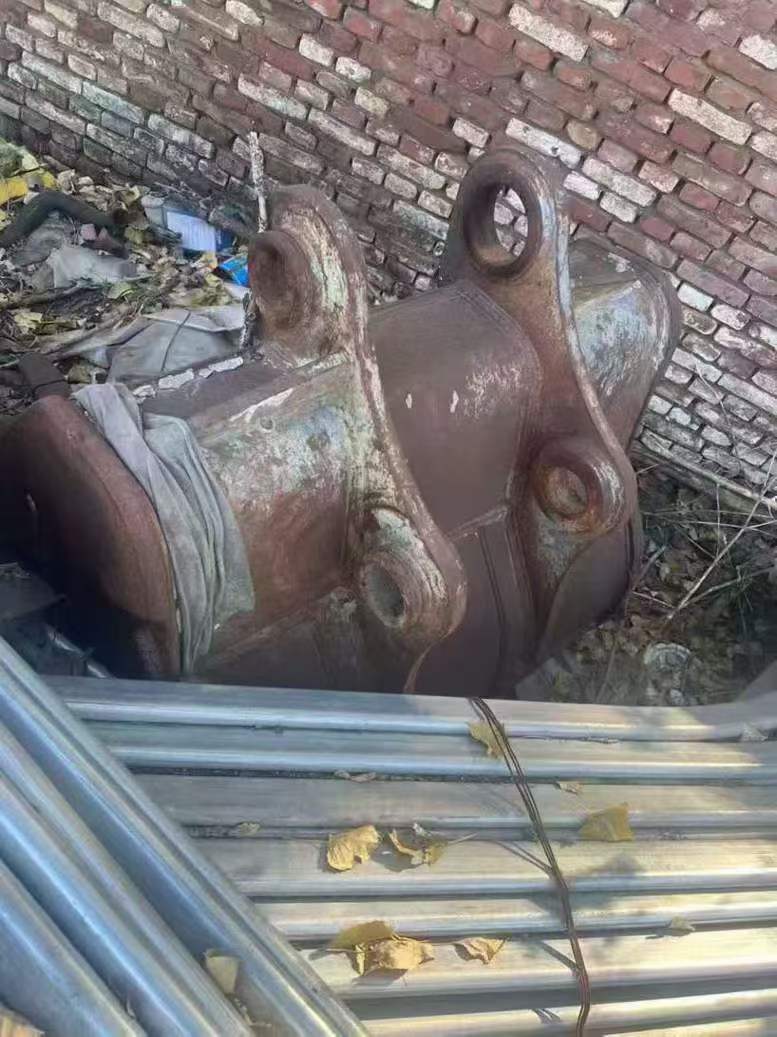 Used Hitachi ZAXIS200 Excavator 2016 Model / 2