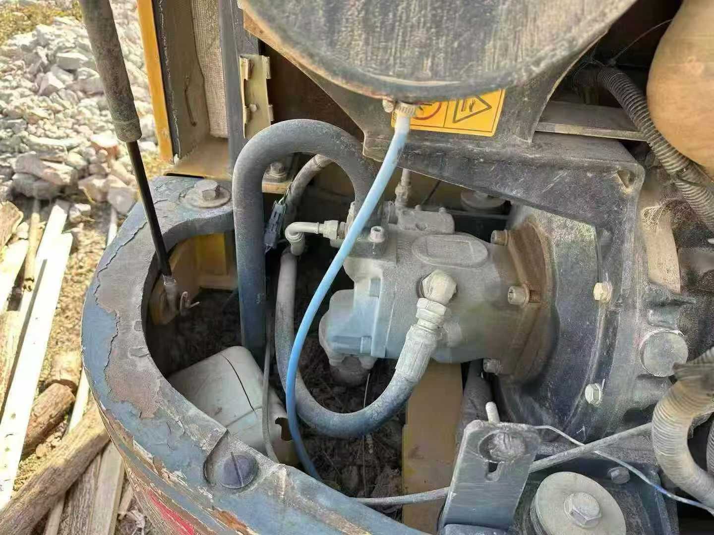 Used XCMG XE60 Excavator 2017 Model / 6