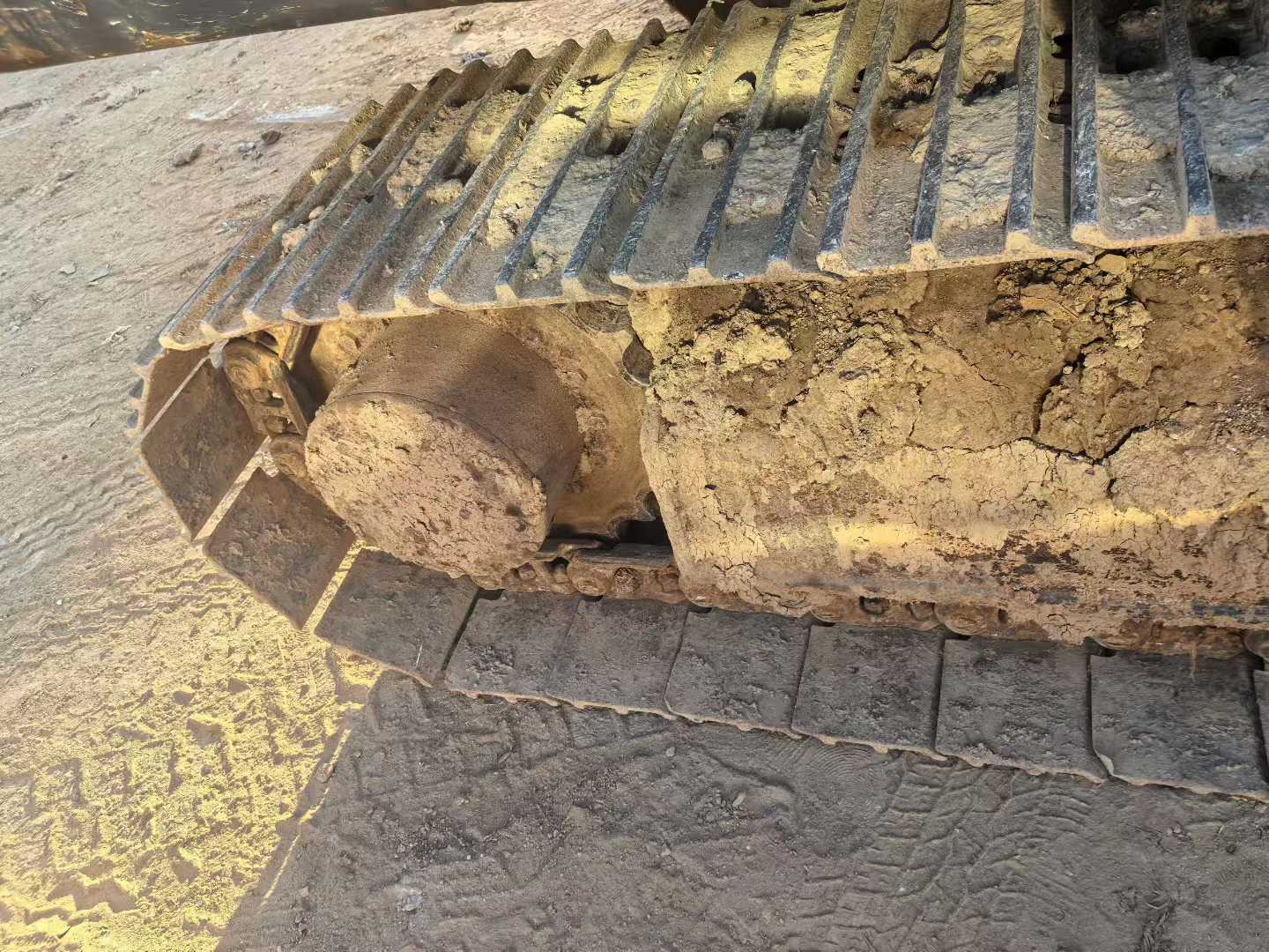 Buy Sumitomo SH130-3 Used Excavator / 2 Used Sumitomo SH130-3 Excavator 2016 Model / 2