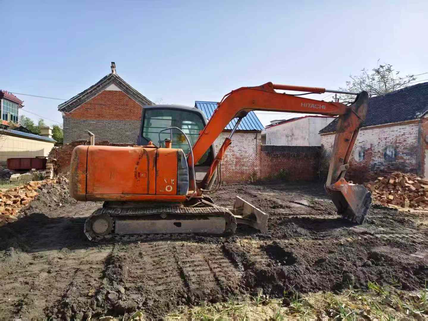 Used Hitachi ZX60 Excavator 2012 Model / 3