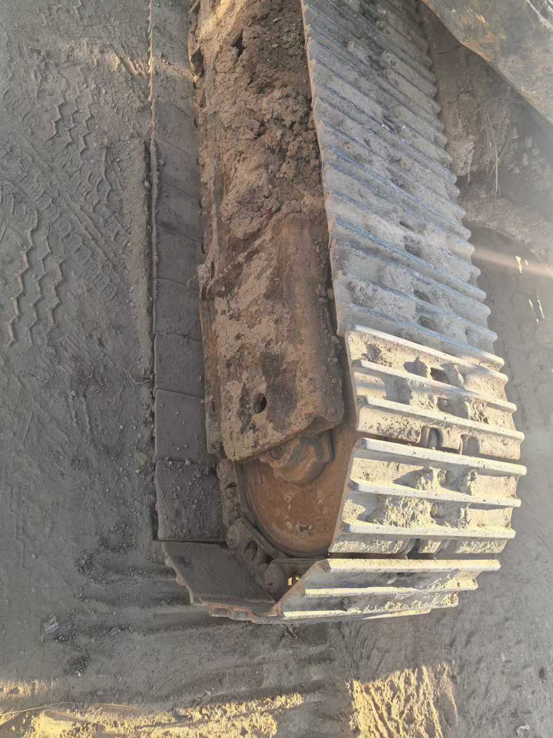 Buy Sumitomo SH130-3 Used Excavator / 3 Used Sumitomo SH130-3 Excavator 2016 Model / 3