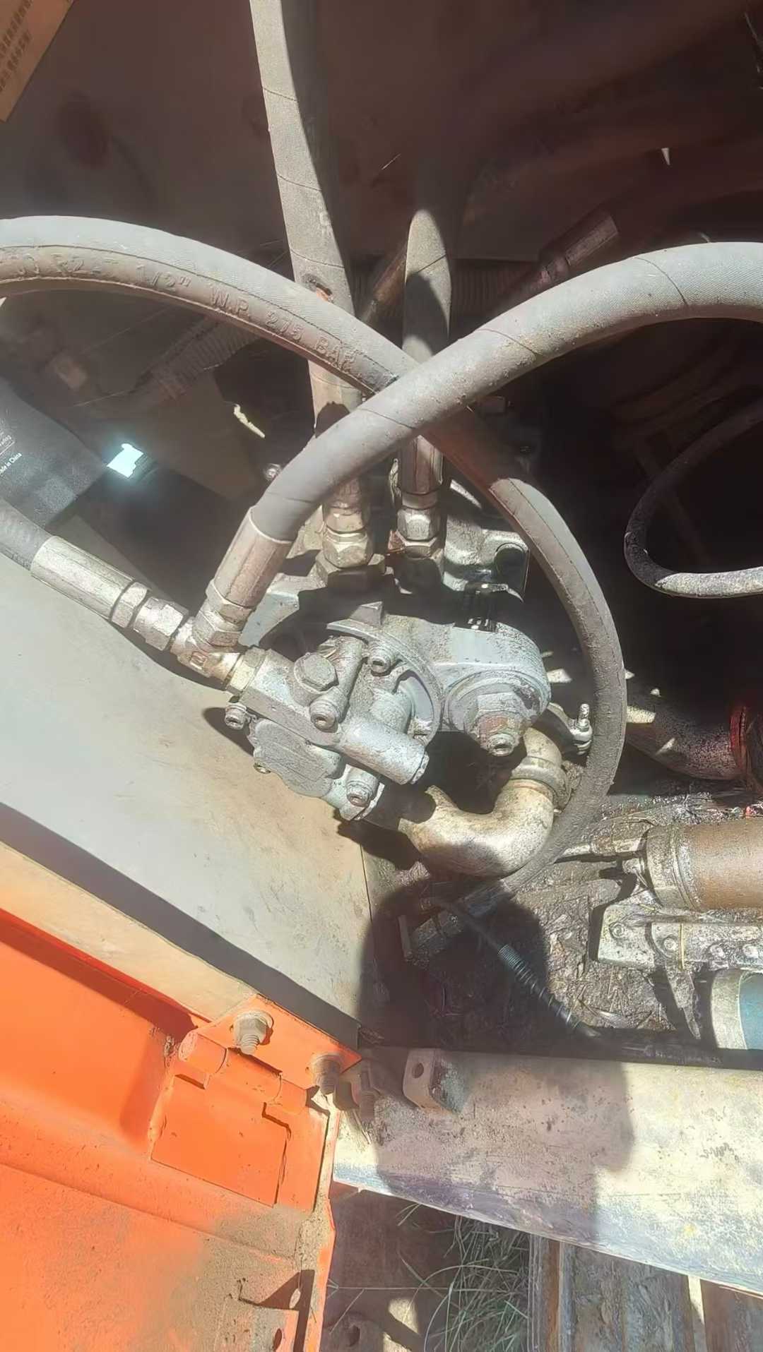 Used Hitachi ZX70-5G Excavator 2016 Model / 4