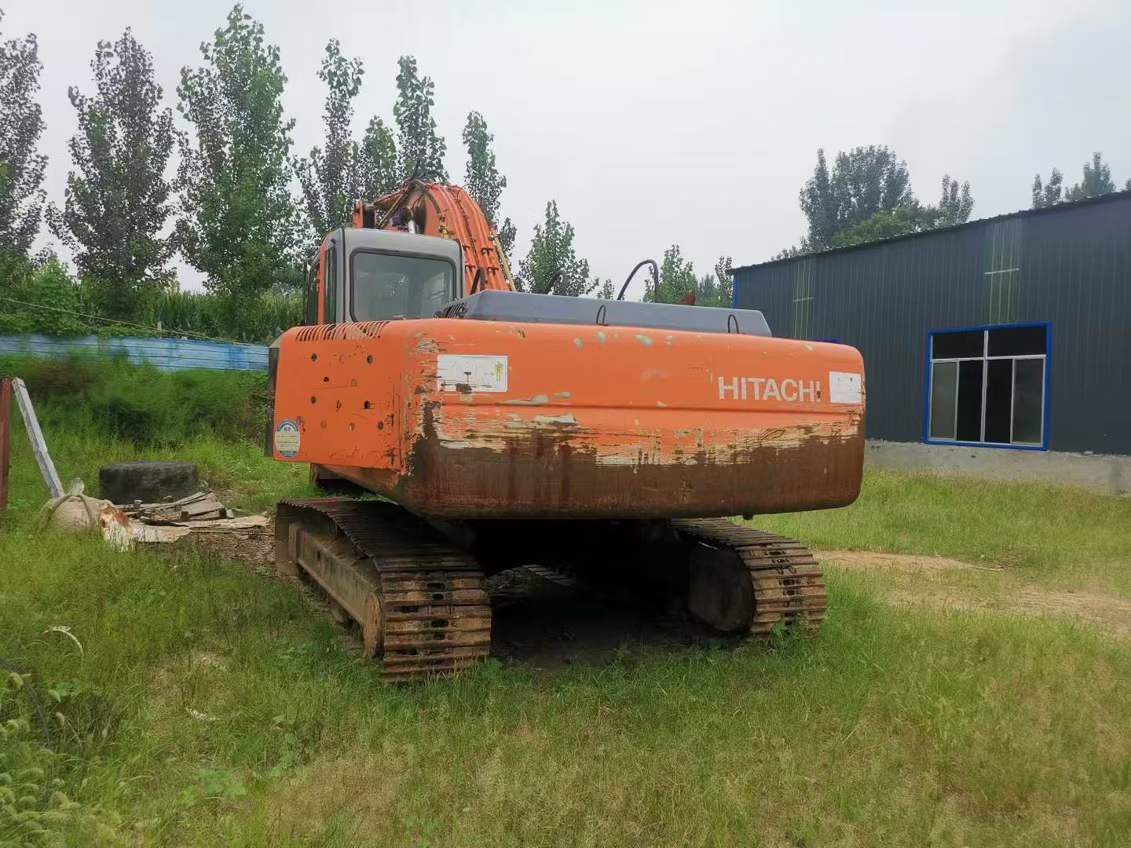 Used Hitachi ZX230-6 Excavator 2016 Model / 6