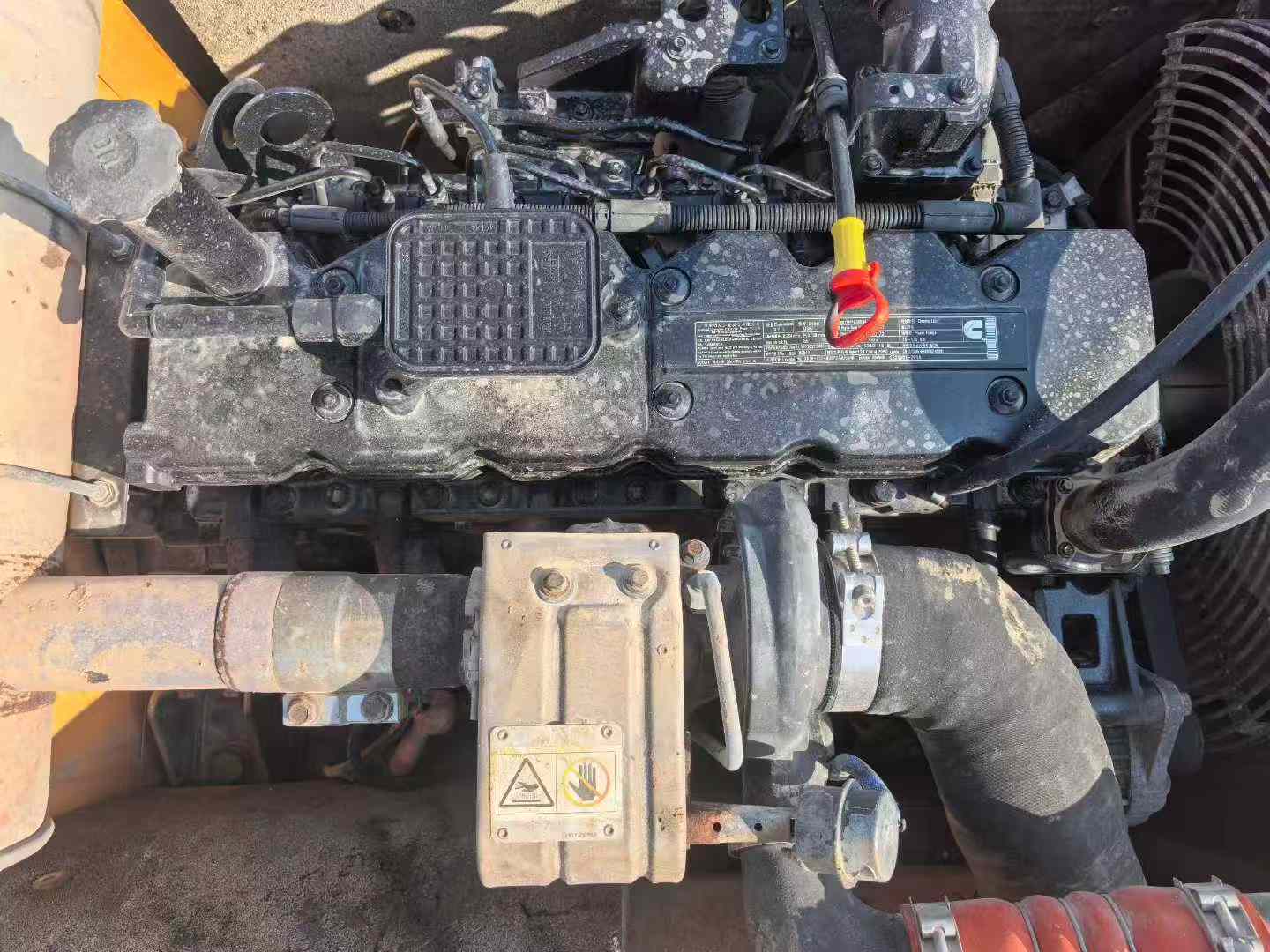 Used Hyundai R215VSN Excavator 2021 Model / 7