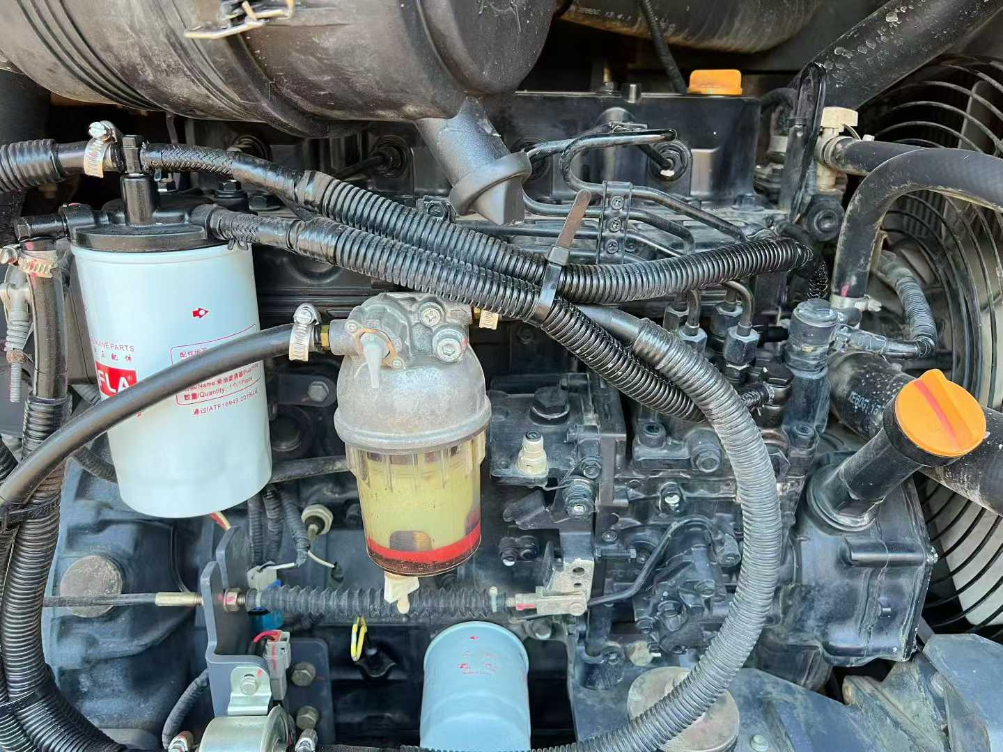 Used XCMG XE60 Excavator 2018 Model / 7