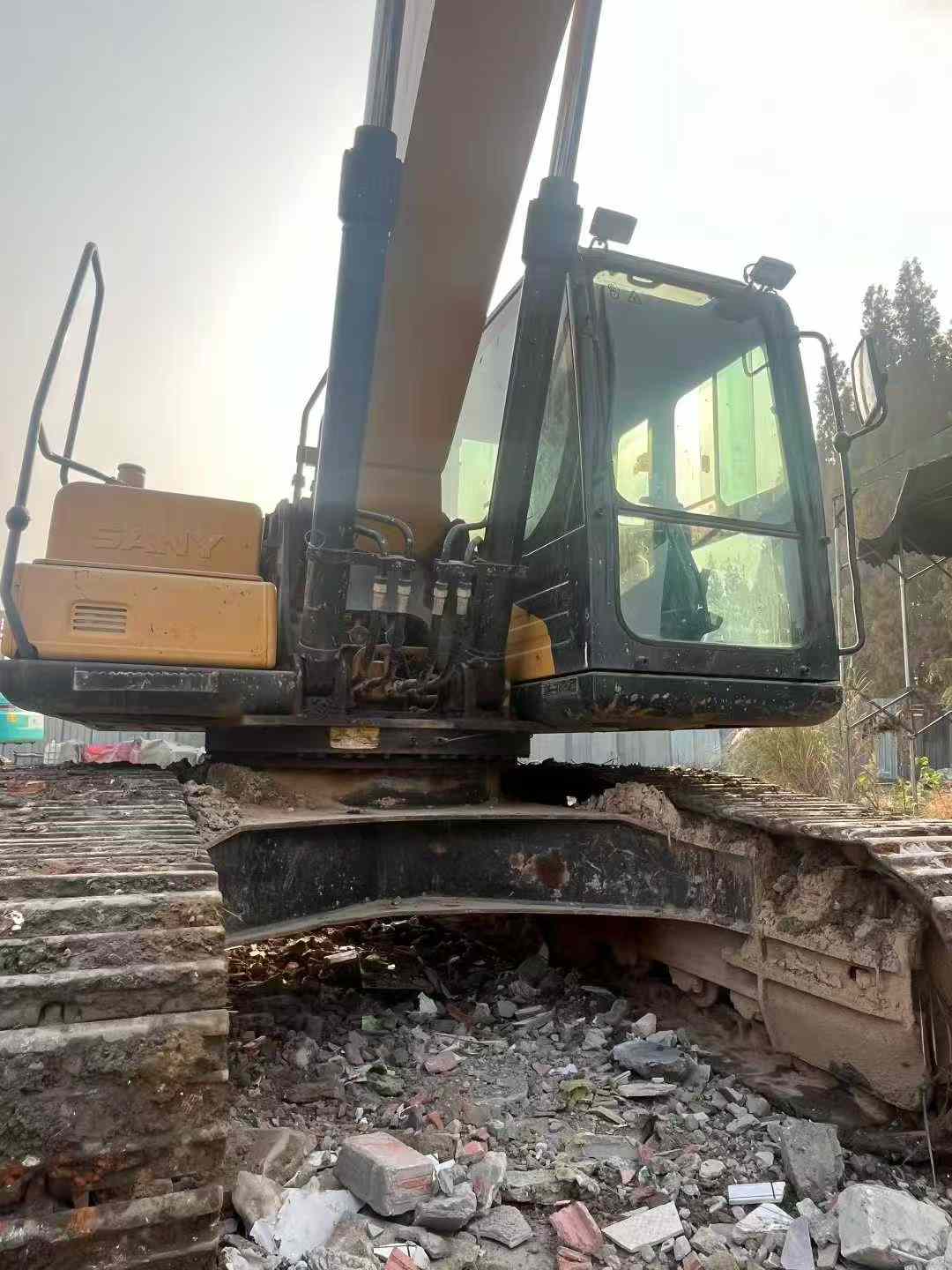 Used Sany SY200H Excavator 2021 Model / 8