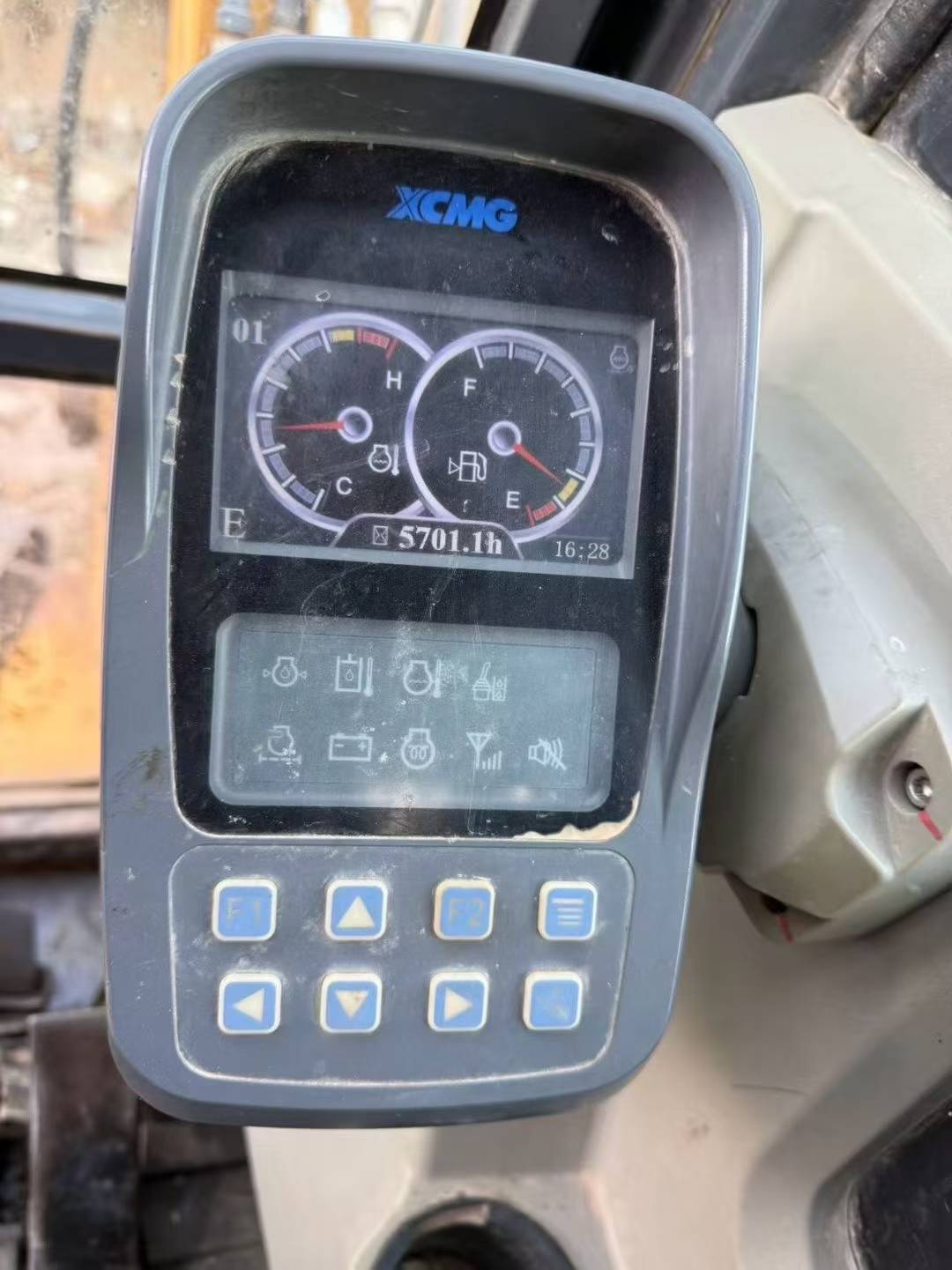 Used XCMG XE60 Excavator 2021 Model / 8