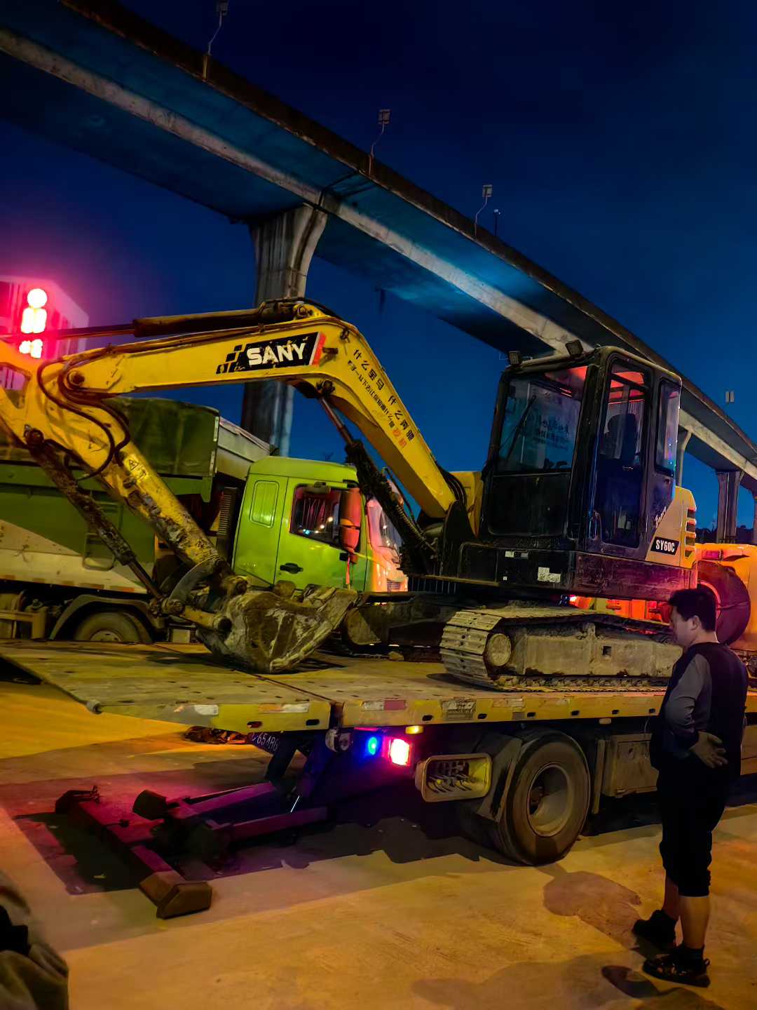 Used Sany SY55 Excavator 2016 Model / 3