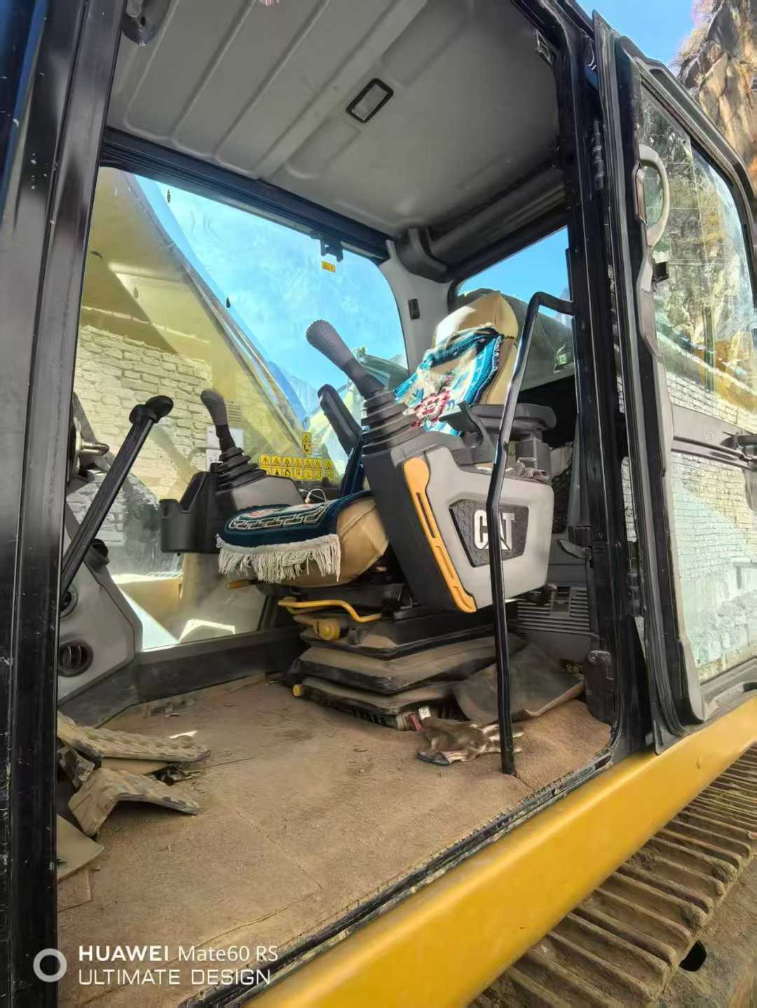 Buy Caterpillar 330L Used Excavator / 5 Used Caterpillar 330L Excavator 2021 Model / 5