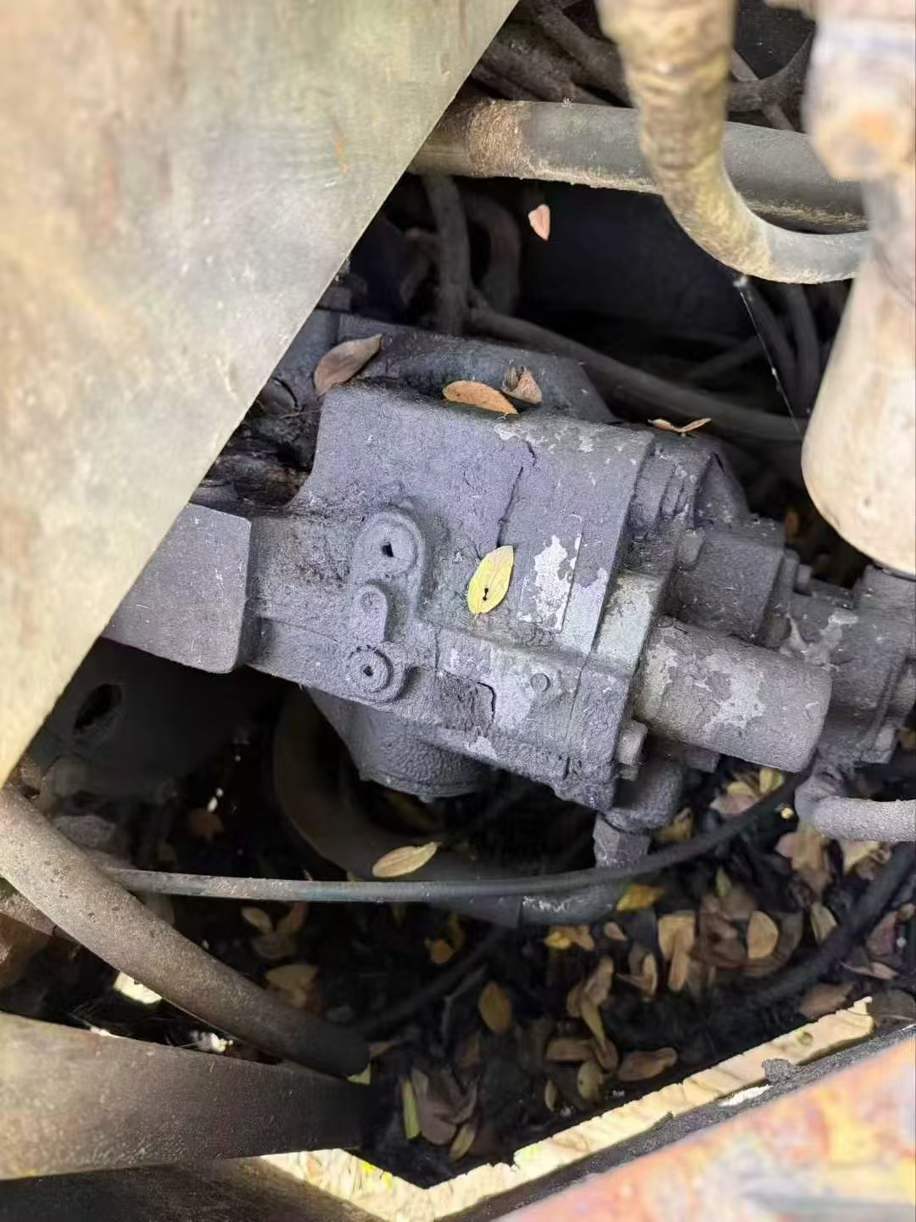 Used Sumitomo SH80-3B Excavator 2016 Model / 6