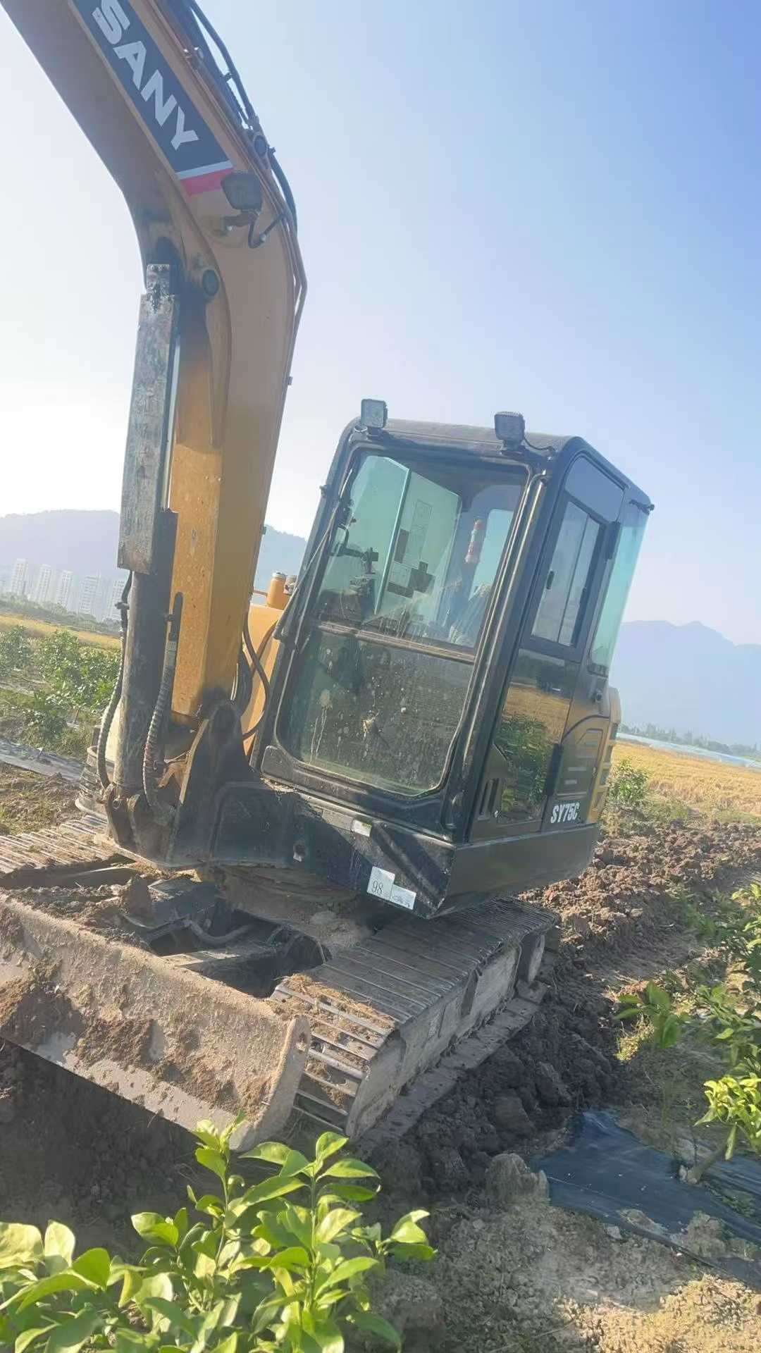 Used Sany SY55 Excavator 2022 Model / 4